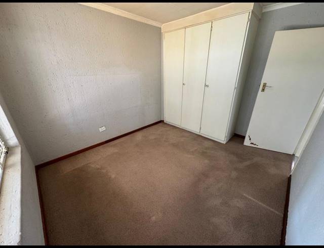 3 BEDROOM TOWNHOUSE FOR SALE IN GLEN MARAIS
